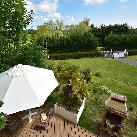 Superb Near The Beach, Cleaning Included *